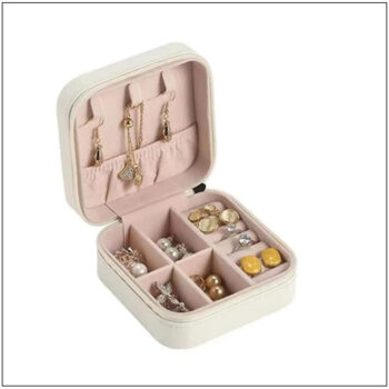 yaaya-boutique-jewelry-box2